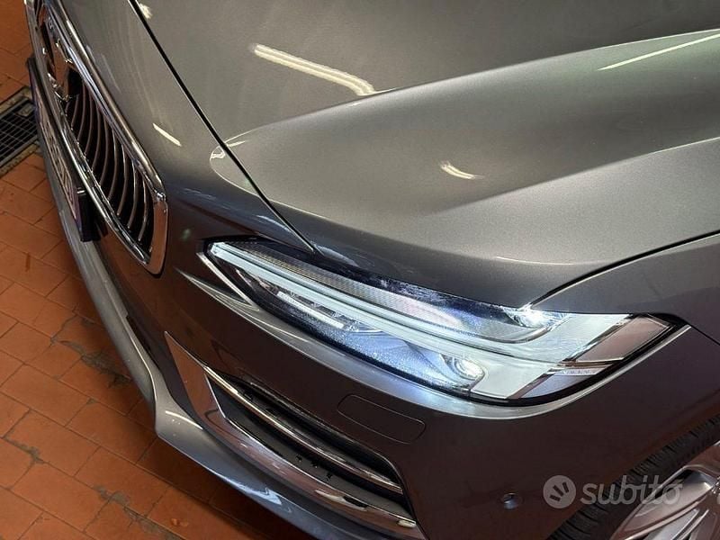Usata Volvo V90 Inscription 235 CV (172 kW) 2017 Grigio Station wagon