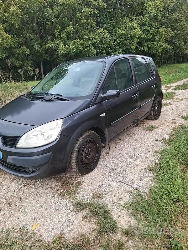 Usata Renault Scénic II 2006 Grigio Monovolume