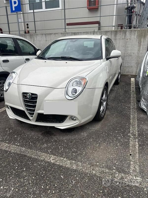 Usata Alfa Romeo MiTo 90 CV (66 kW) 2012 Bianco Utilitaria