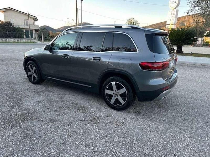 Usata Mercedes 200 Executive 163 CV (119 kW) 2020 Grigio SUV