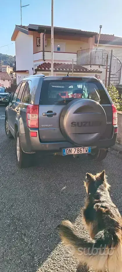 Usata Suzuki Vitara 129 CV (94 kW) 2008 Grigio SUV