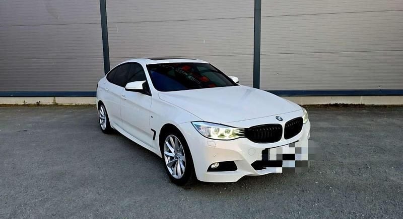 Usata BMW 330 Sport Line 258 CV (189 kW) 2014 Station wagon