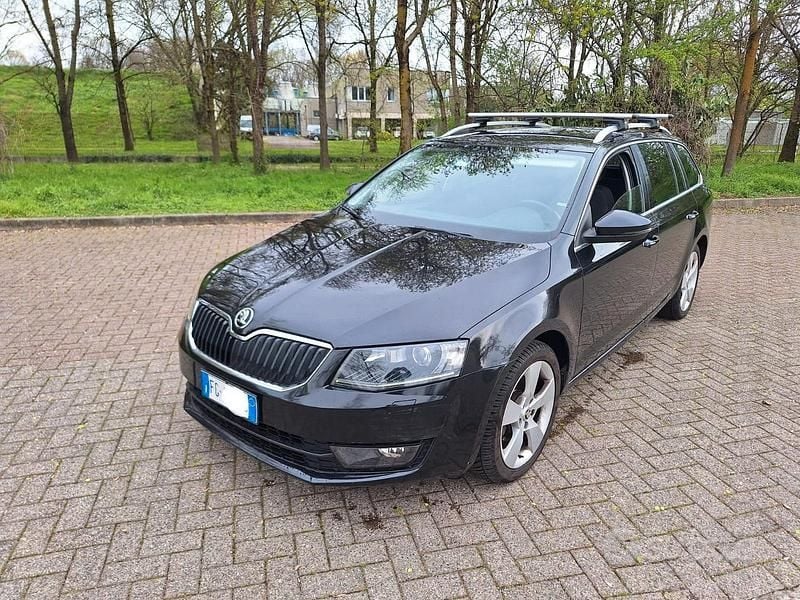 Usata Skoda Octavia G-TEC Ambition 110 CV (80 kW) 2016 Nero Station wagon
