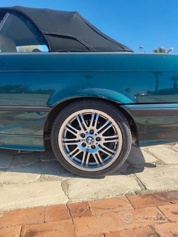 Usata BMW 320 Cabriolet 150 CV (110 kW) 1995 Verde Cabrio