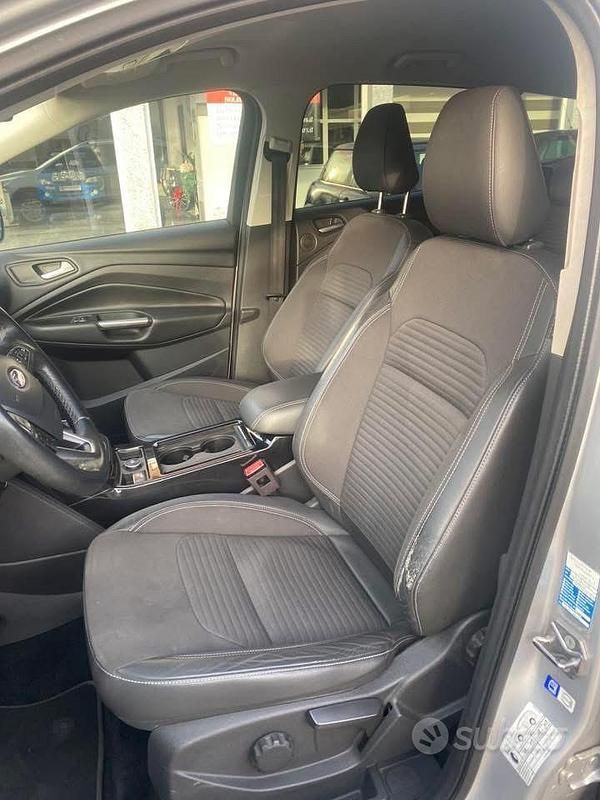 Usata Ford Kuga Business Edition 150 CV (110 kW) 2018 Grigio SUV