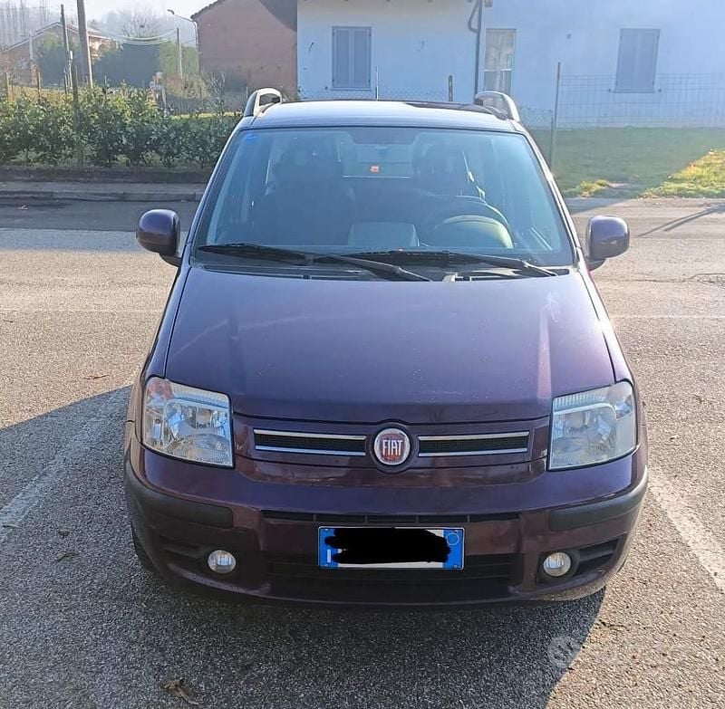 Usata Fiat Panda 69 CV (50 kW) 2012 Utilitaria
