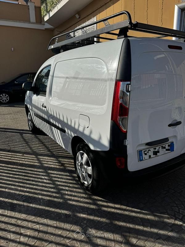 Usata Renault Kangoo 75 CV (55 kW) 2016 Bianco Monovolume