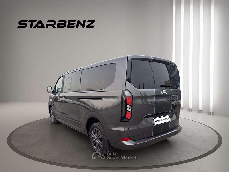 Begagnad Ford Tourneo Custom 150 HK (110 kW) 2025 Grå Van