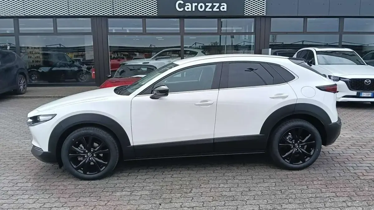 Nuova Mazda CX-30 Ad'Vantage 140 CV (102 kW) 2026 White pearl SUV