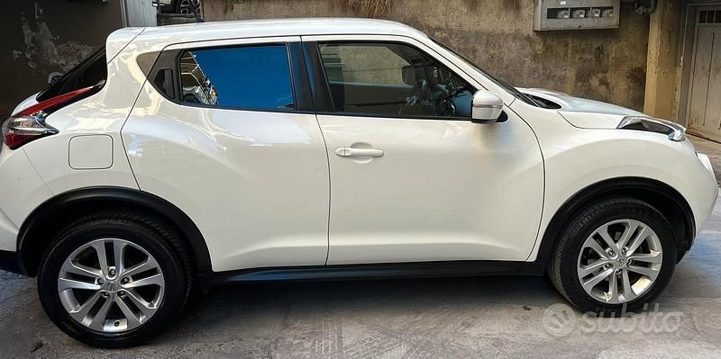 Usata Nissan Juke Tekna 110 CV (80 kW) 2016 Bianco SUV
