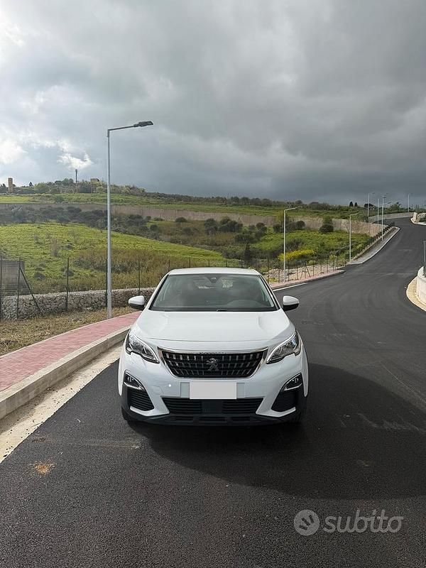 Usata Peugeot 3008 2018 SUV