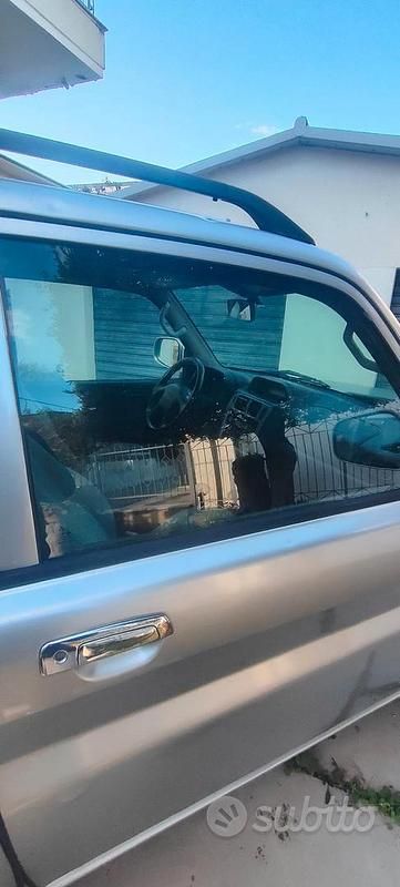 Usata Mitsubishi Pajero 114 CV (83 kW) 2002 Grigio SUV