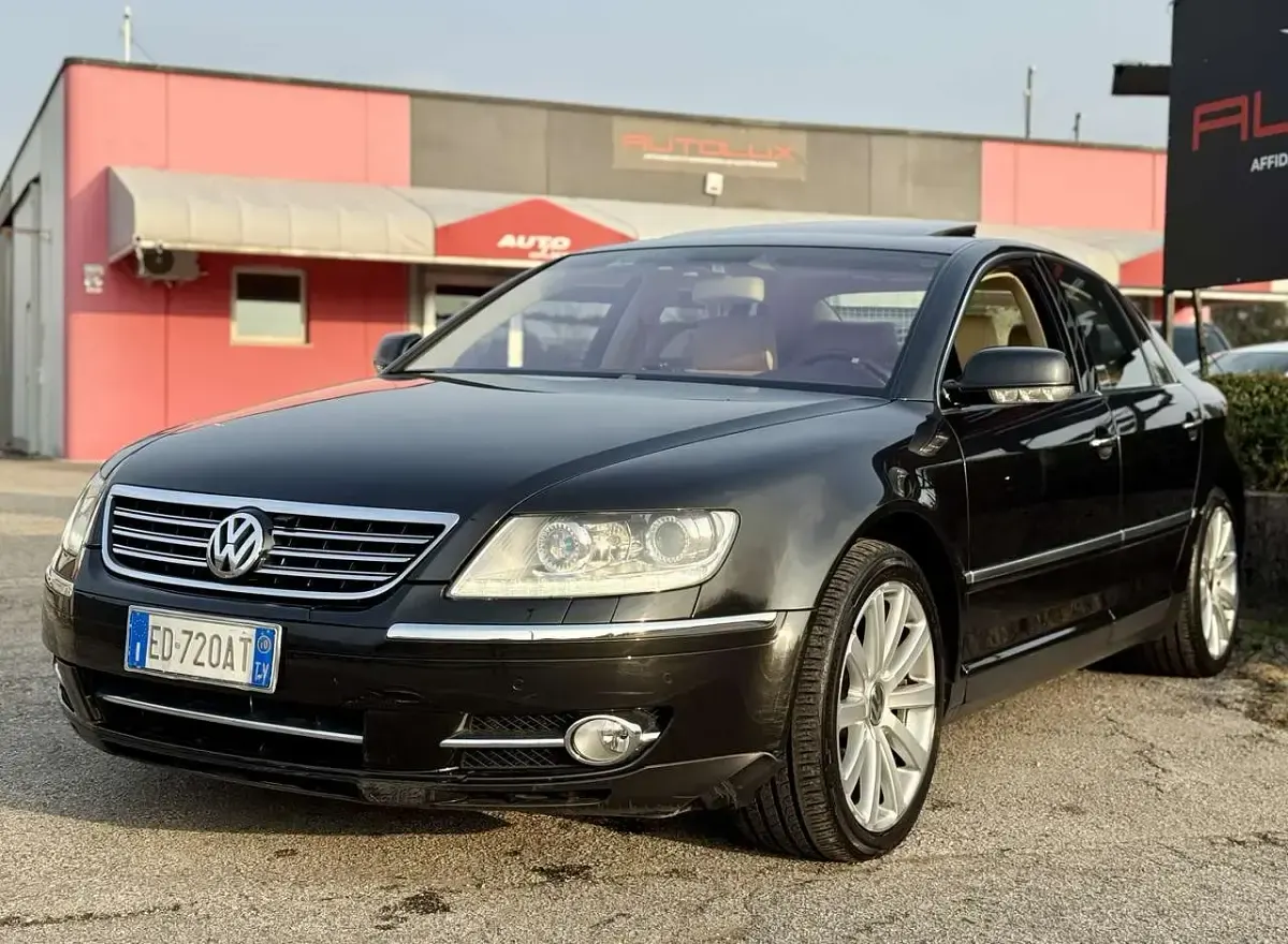 Usata VW Phaeton 239 CV (175 kW) 2010 Other Berlina