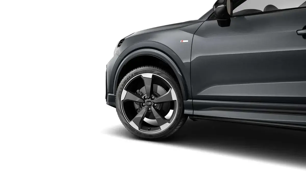 Nuova Audi Q2 150 CV (110 kW) 2026 Grigio SUV