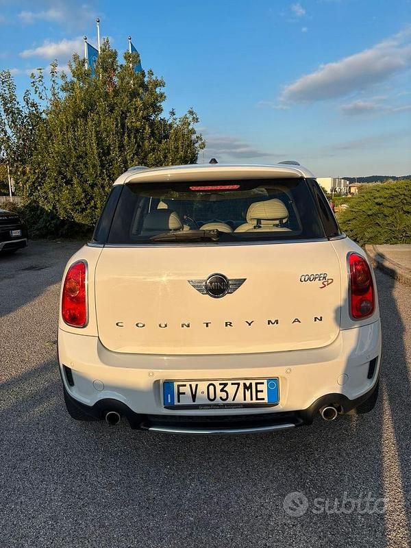 Usata Mini Countryman 143 CV (105 kW) 2014 Bianco SUV