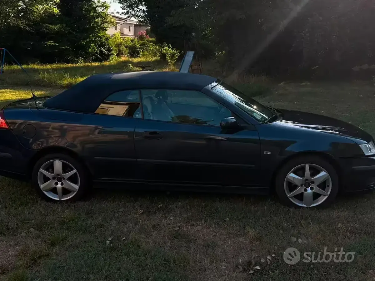 Usata Saab 9-3 Cabriolet Vector 150 CV (110 kW) 2006 Bluazzurro Cabrio