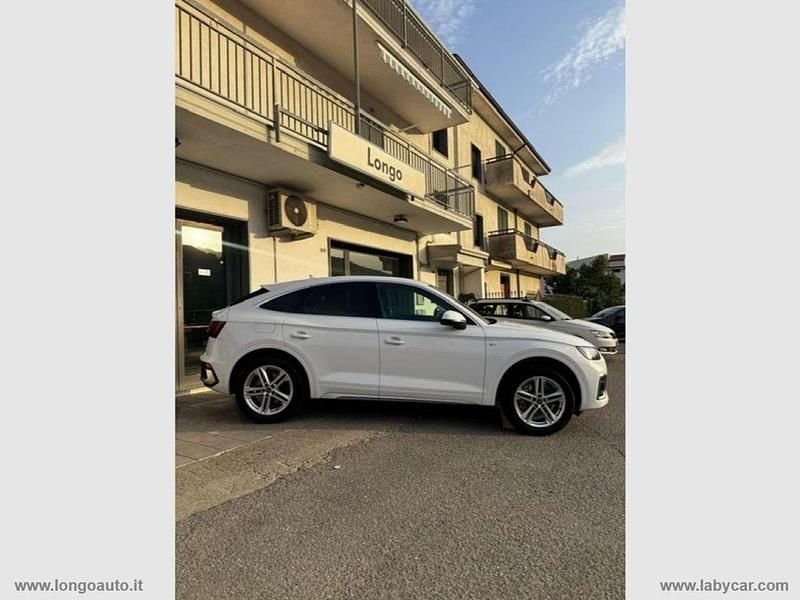 Usata Audi Q5 Sportback S-Line 204 CV (150 kW) 2022 Bianco ibis SUV