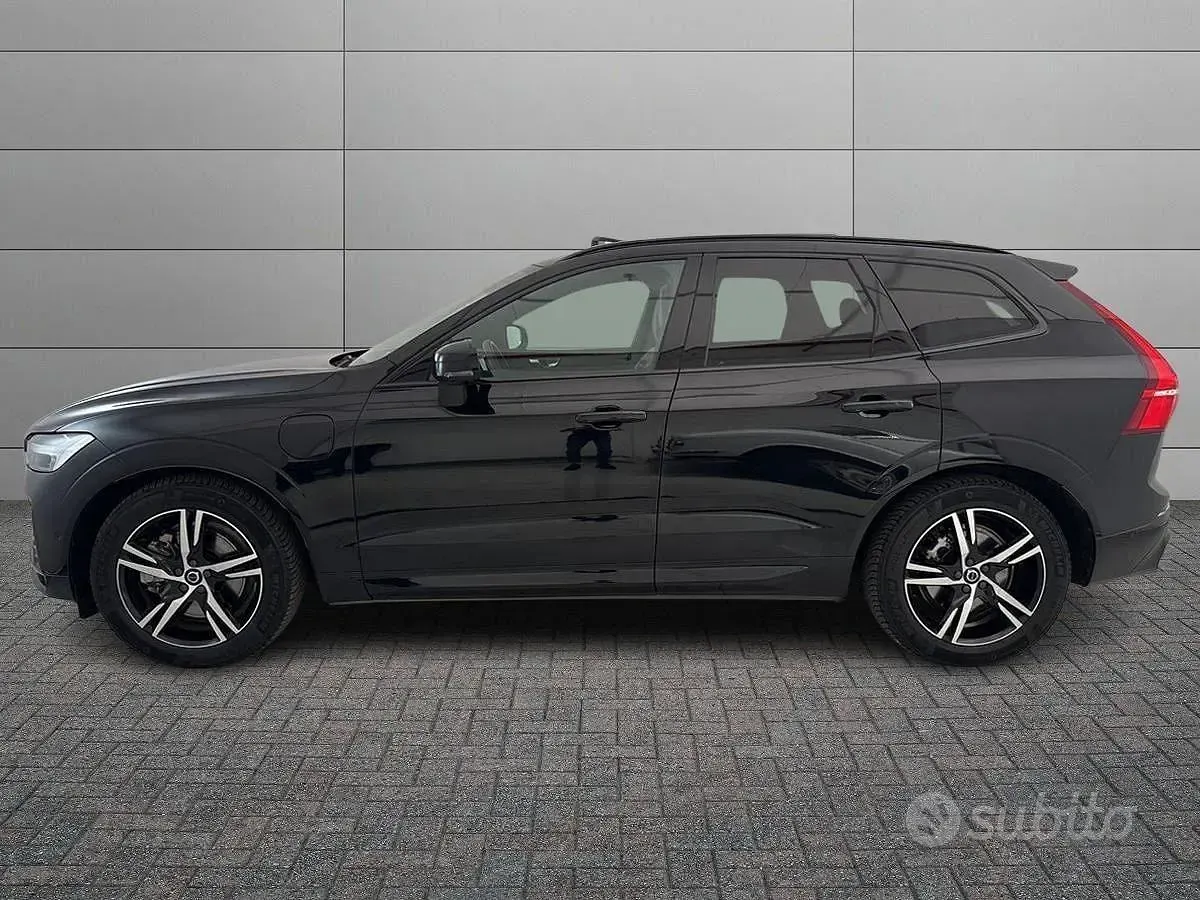 Usata Volvo XC60 Inscription 253 CV (186 kW) 2022 Nero SUV