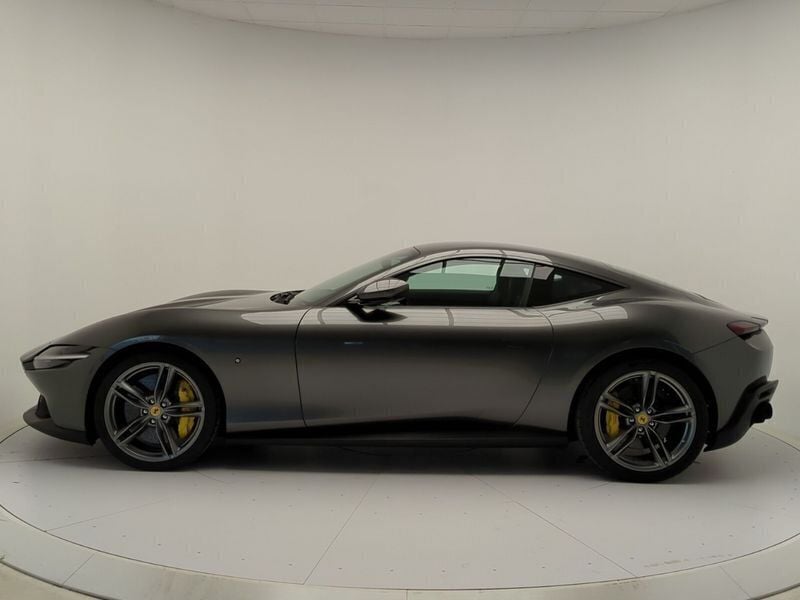 Usata Ferrari Roma 620 CV (456 kW) 2023 Grigio nardo Coupé