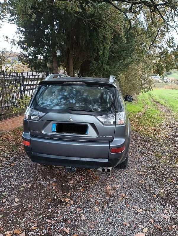 Usata Mitsubishi Outlander 2007 SUV
