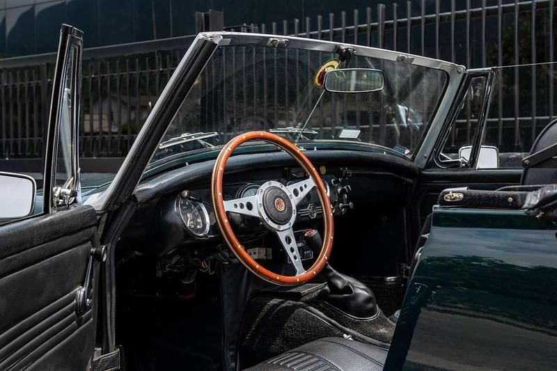 Usata MG Midget 65 CV (47 kW) 1970 Verde Cabrio