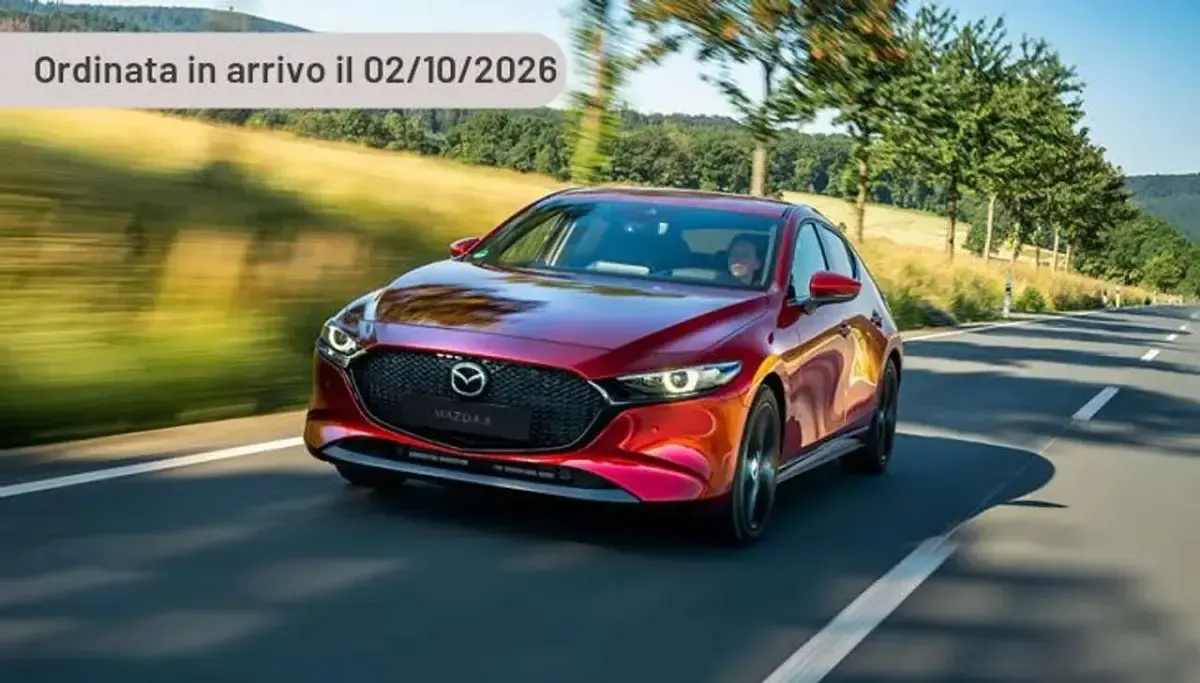 Begagnad Mazda 3 Exclusive-Line 140 HK (102 kW) 2024 Silver Sedan