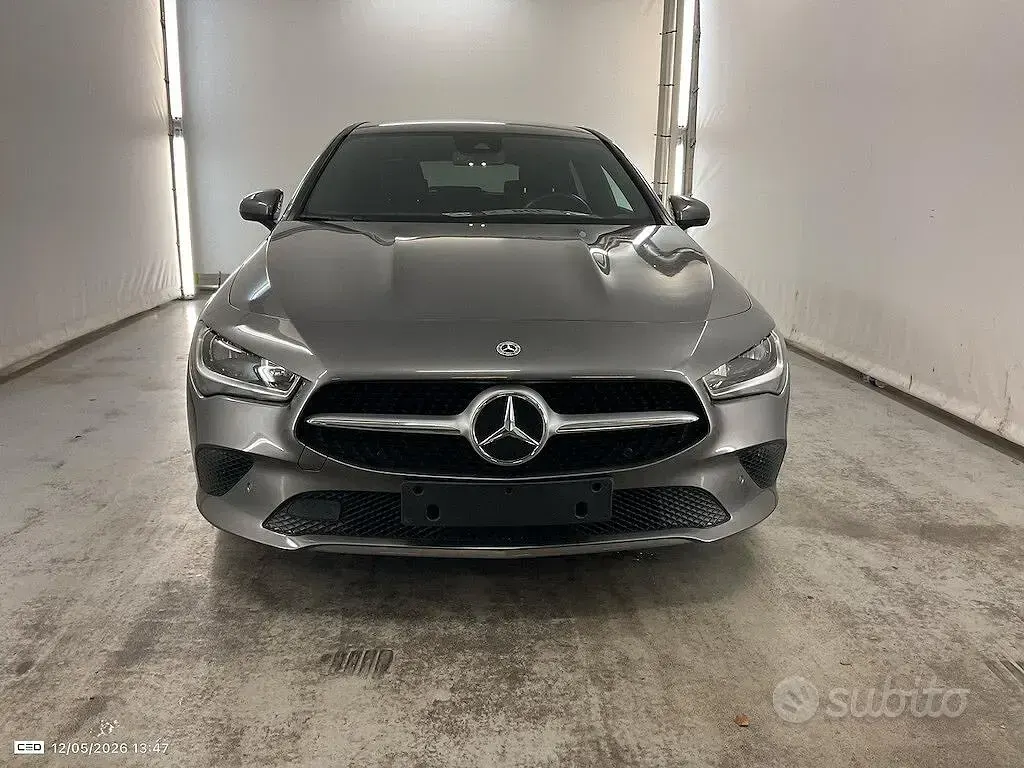 Usata Mercedes CLA180 Business 116 CV (85 kW) 2021 Grigio Berlina