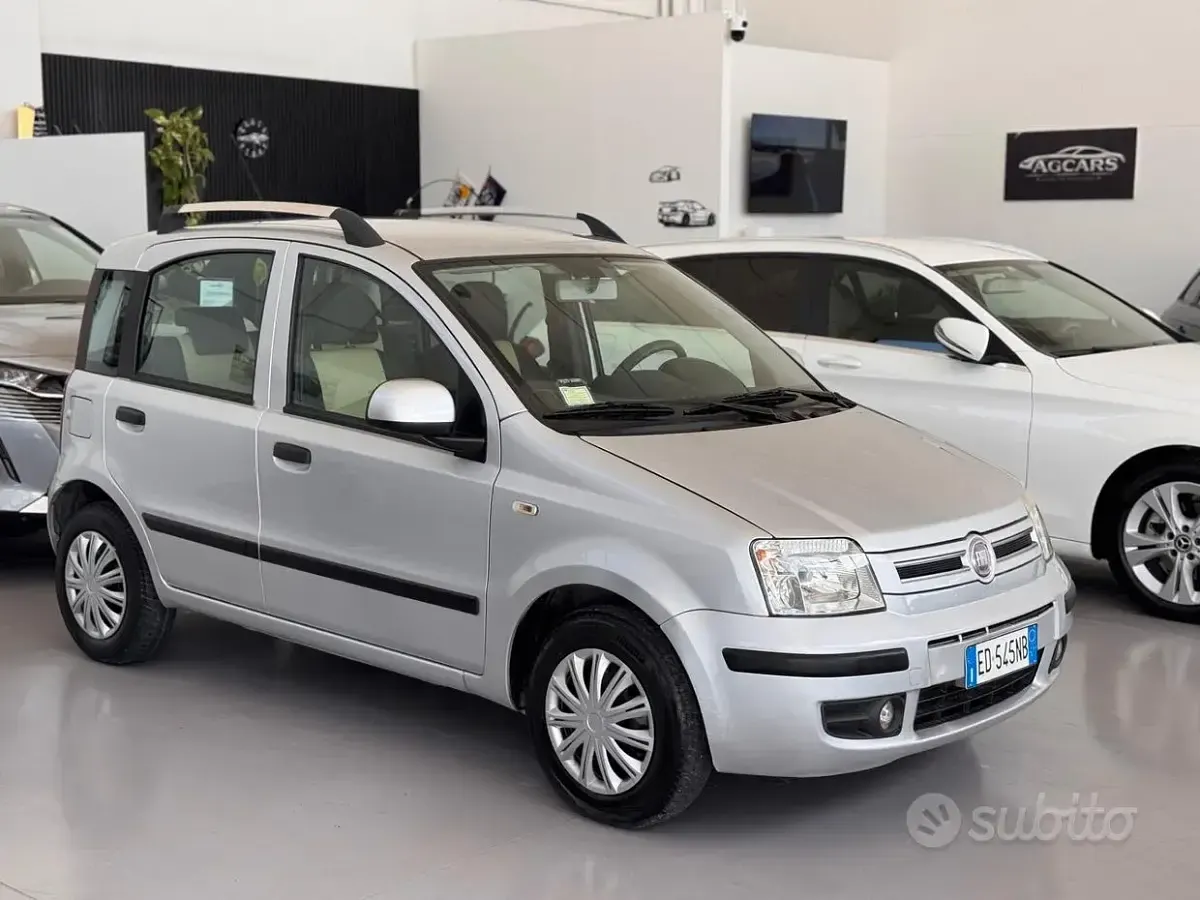 Usata Fiat Panda Emotion 60 CV (44 kW) 2010 Grigio Utilitaria