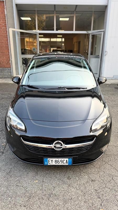 Nero Usata 2015 Opel Corsa Coupé | 5490 € (Buon prezzo) - Immagine 1/4