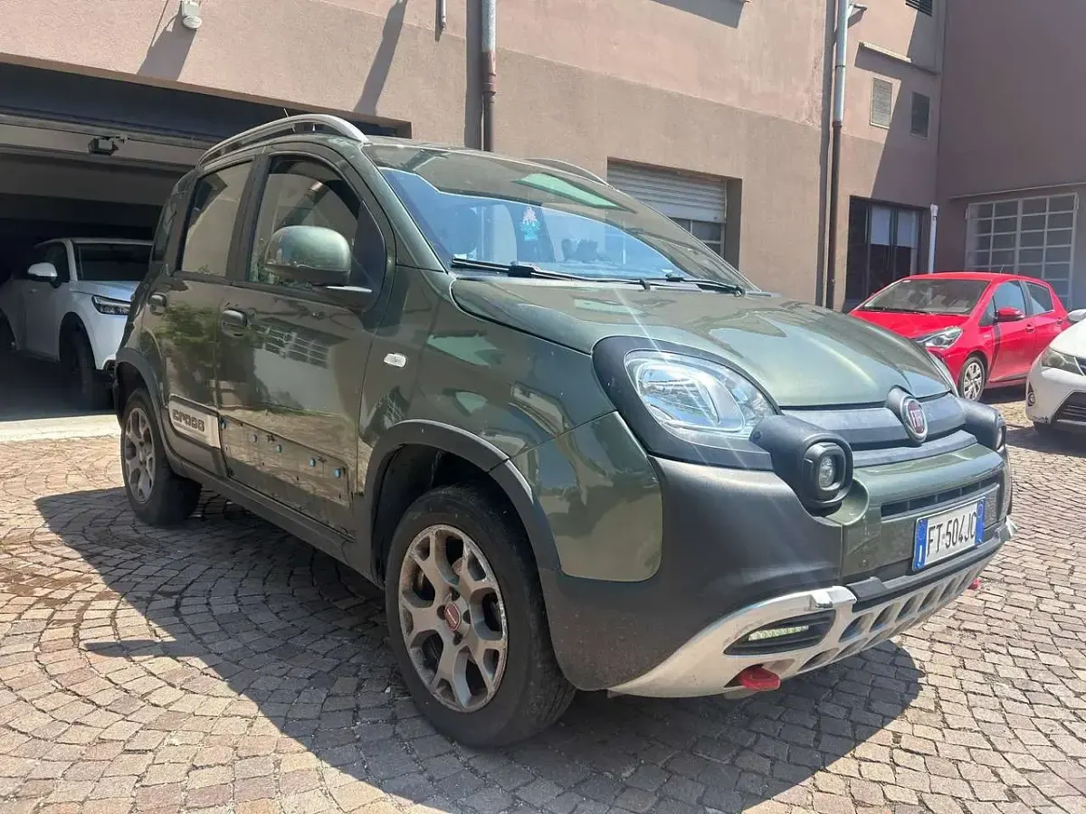 Usata Fiat Panda 4x4 S 86 CV (63 kW) 2018 Verde Utilitaria