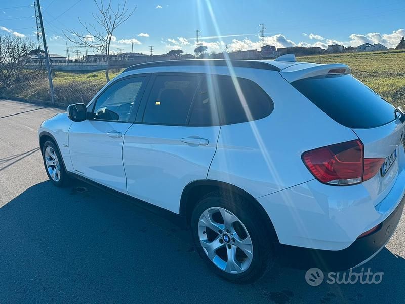 Usata BMW X1 177 CV (130 kW) 2010 Bianco SUV