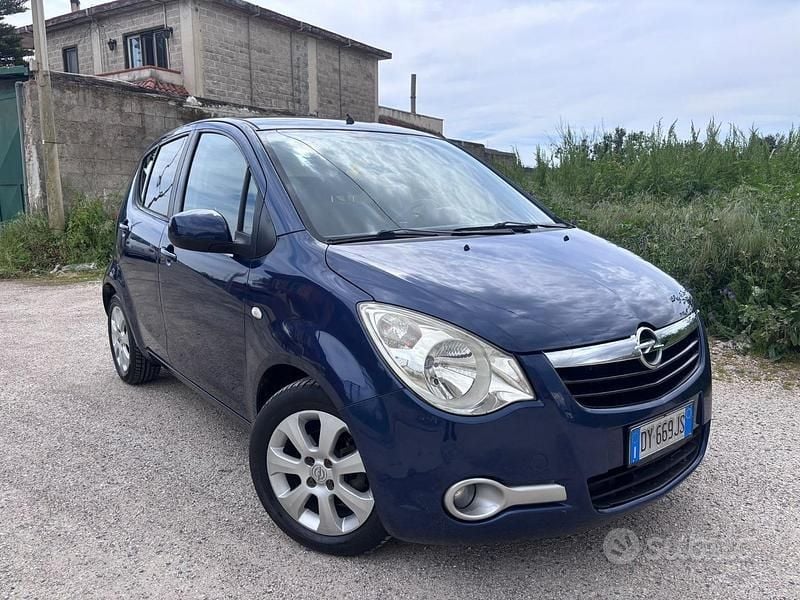 Usata Opel Agila 2007 Blu Utilitaria