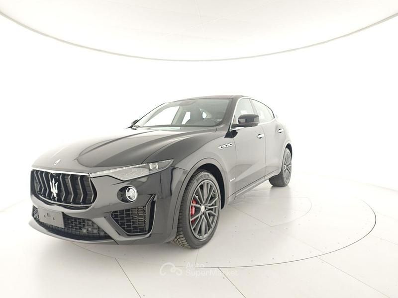 Usata Maserati Levante 275 CV (202 kW) 2021 Nero / metallizzato SUV
