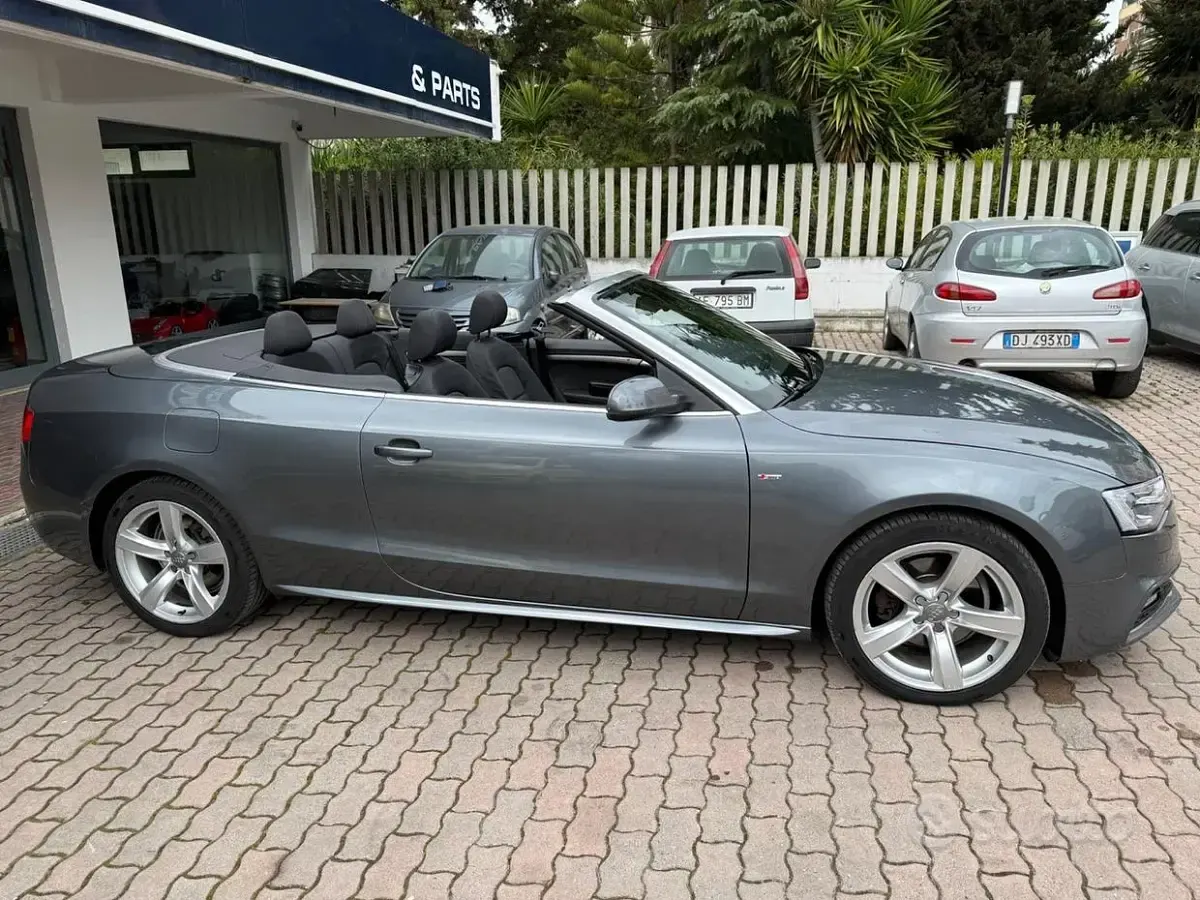 Usata Audi A5 Cabriolet 177 CV (130 kW) 2013 Grigio Cabrio
