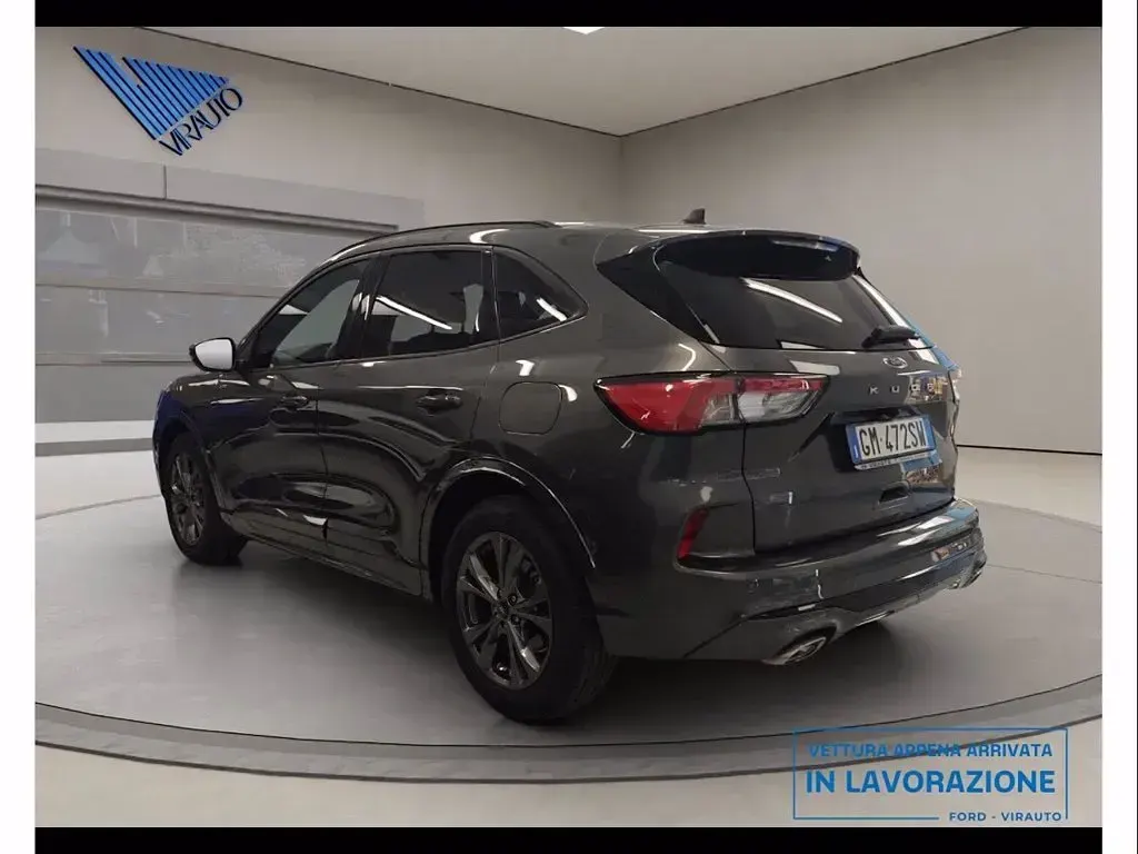 Usata Ford Kuga ST-Line 150 CV (110 kW) 2023 Magnetic grey SUV