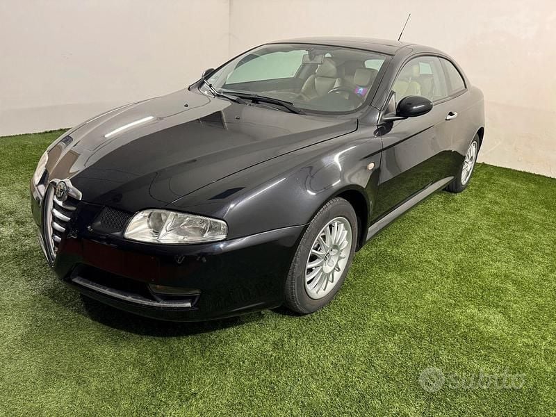 Usata Alfa Romeo GT Distinctive 2010 Nero Coupé