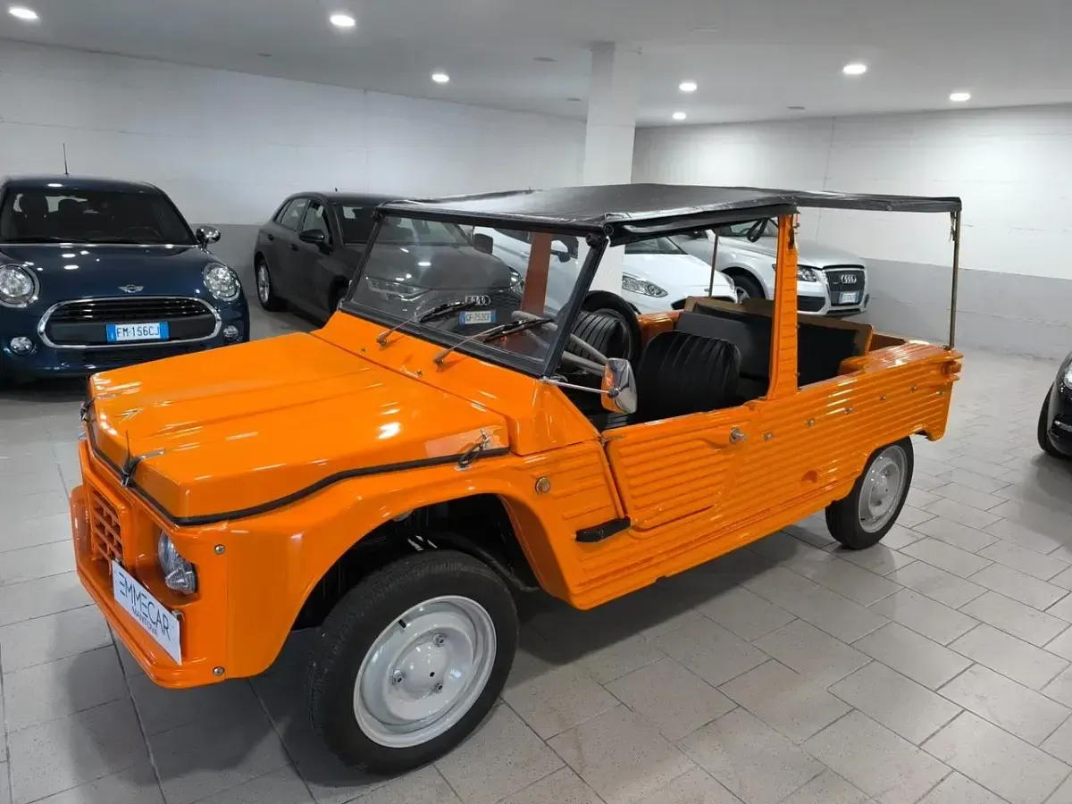 Usata Citroën Méhari 28 CV (20 kW) 1974 Arancione Cabrio