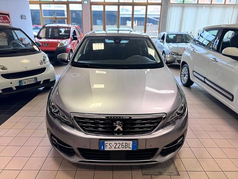 Usata Peugeot 308 Allure 119 CV (87 kW) 2018 Grigio Berlina