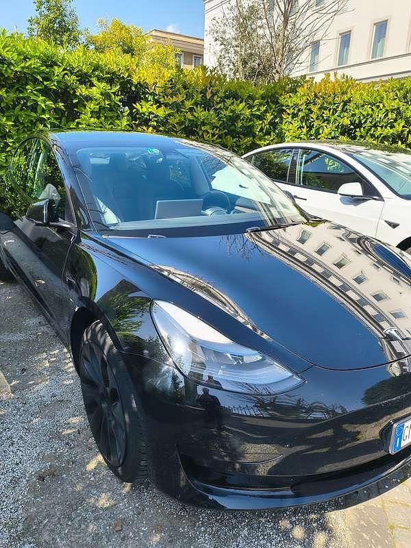 Usata Tesla Model 3 Standard Range 88 kW (120 CV) 2023 Nero Berlina