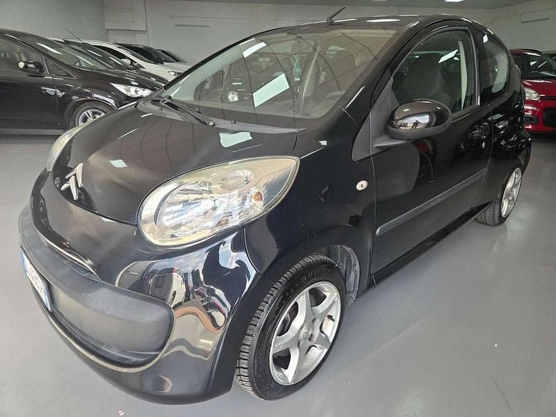 Nero Usata 2007 Citroën C1 Due volumi | 3100 € (Buon prezzo) - Immagine 1/4
