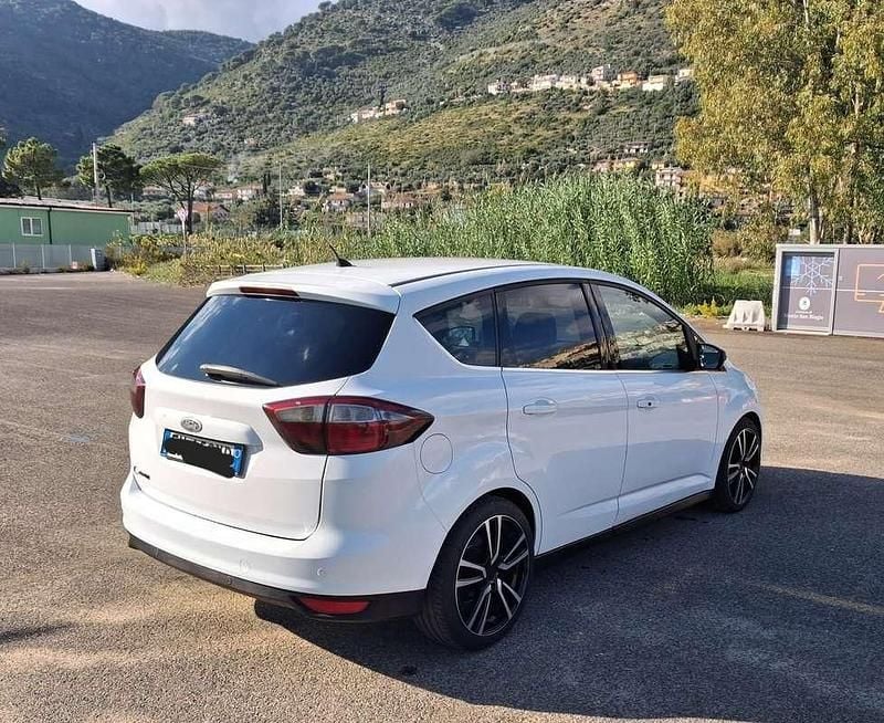 Usata Ford C-MAX Titanium 116 CV (85 kW) 2011 Monovolume