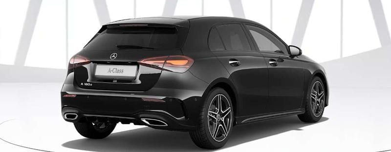 Nuova Mercedes A180 AMG 116 CV (85 kW) 2026 Nero Berlina