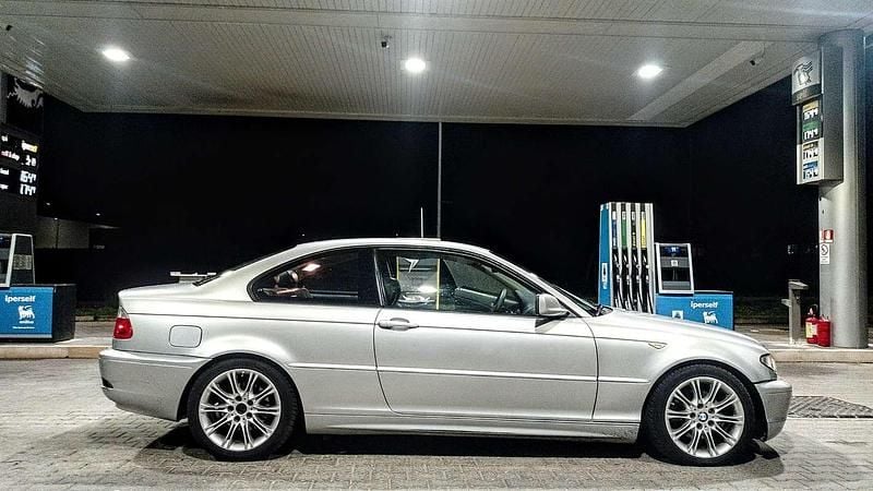 Usata BMW 320 150 CV (110 kW) 2003 Argento Coupé