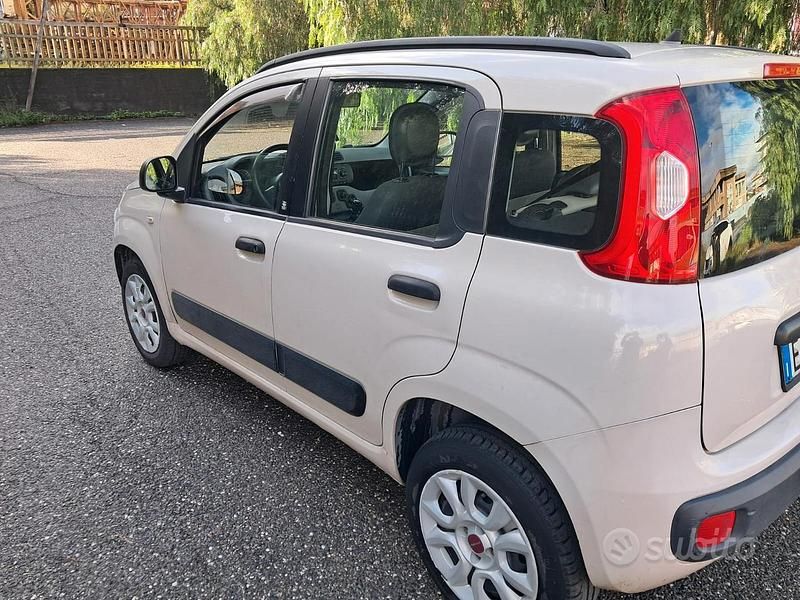 Usata Fiat Panda 70 CV (51 kW) 2013 Grigio Utilitaria