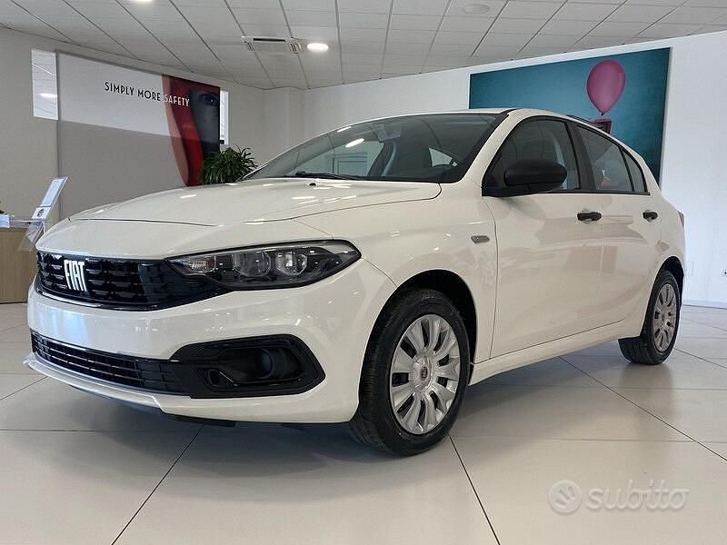 Nuova Fiat Tipo 130 CV (95 kW) 2025 Bianco Berlina