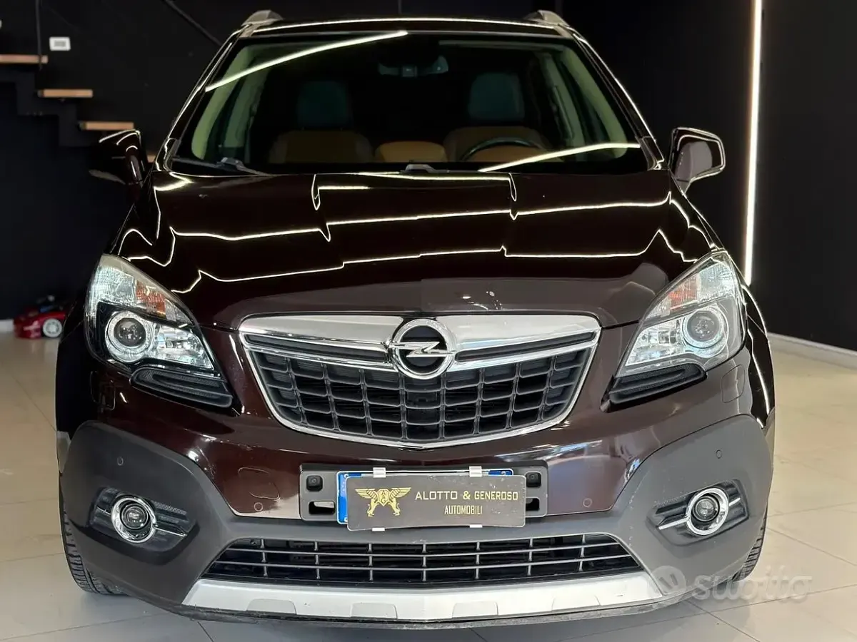 Usata Opel Mokka Cosmo 131 CV (96 kW) 2013 Marrone SUV