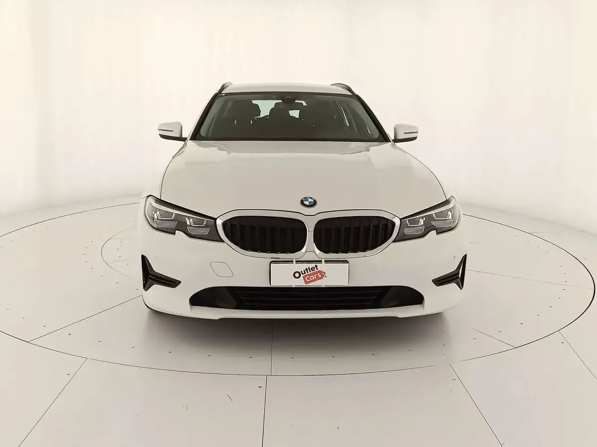 Usata BMW 320 Luxury Line 190 CV (139 kW) 2020 Bianco Station wagon