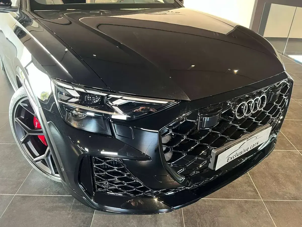 Nuova Audi Q8 Performance 640 CV (470 kW) 2026 Nero mythos met SUV