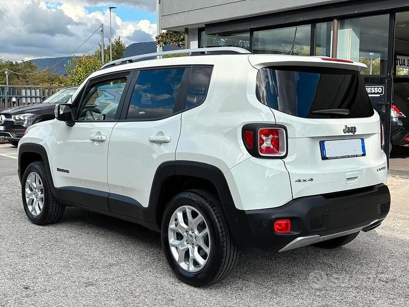 Usata Jeep Renegade Limited 140 CV (102 kW) 2018 Bianco SUV