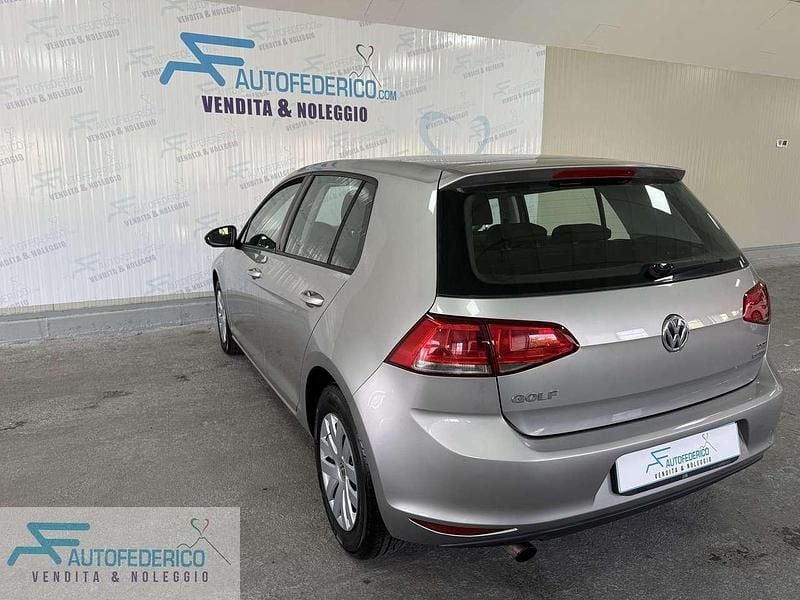 Usata VW Golf VII Trendline 105 CV (77 kW) 2013 Grigio Utilitaria